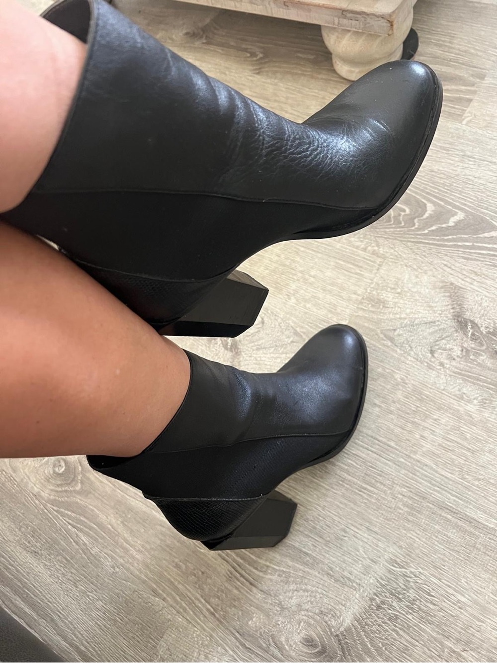 Women’s Black Leather Block Heel Ankle Boots - United Nude